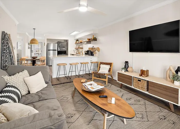 Сasa de vacaciones Beautiful 3 Bedroom At Sea Breeze!