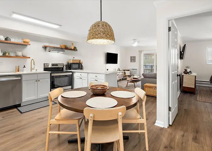Beautiful 3 Bedroom At Sea Breeze! * Ocean City