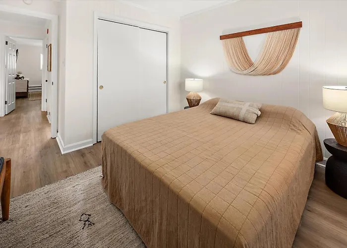 Beautiful 3 Bedroom At Sea Breeze! Ocean City