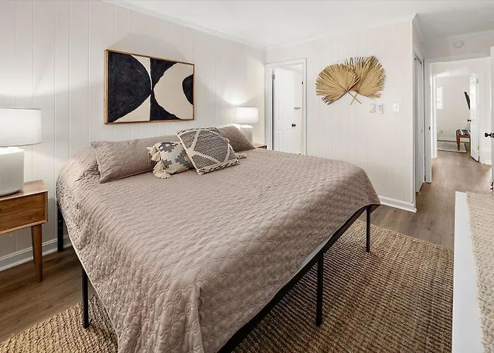 Beautiful 3 Bedroom At Sea Breeze! Ocean City